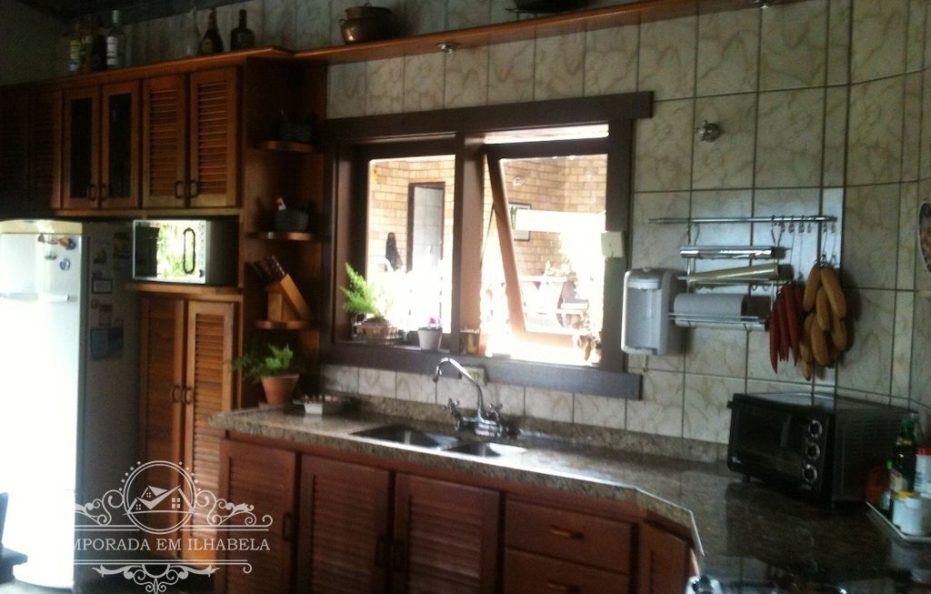 VISTA P/O MAR,PISCINA PRIVATIVA,CHURRASQUEIRA,12 PESSOAS, ANIMAL ESTIMAÇÃO