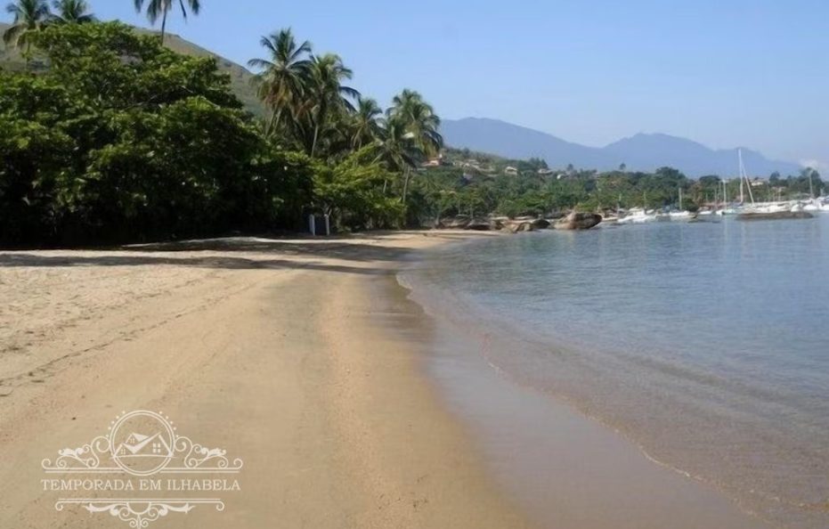 Casa com 10 suites – proxima da Vila (centro)  – Praias de Santa Teresa