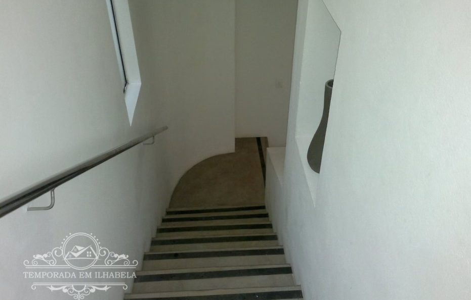 Ilhabela – Vista Espetacular  – Casa com piscina ,churrasqueira e ofurô