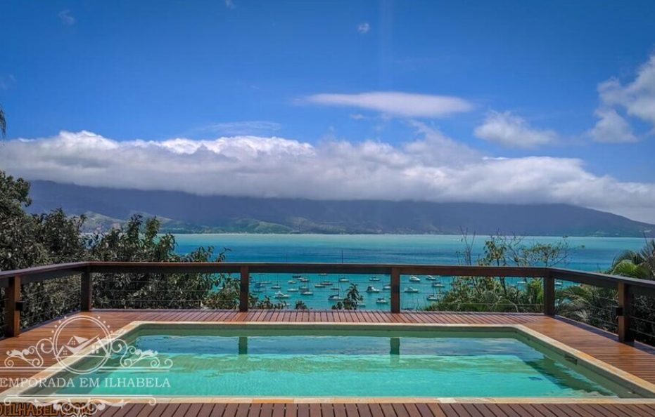 Casa na região central saco da capela