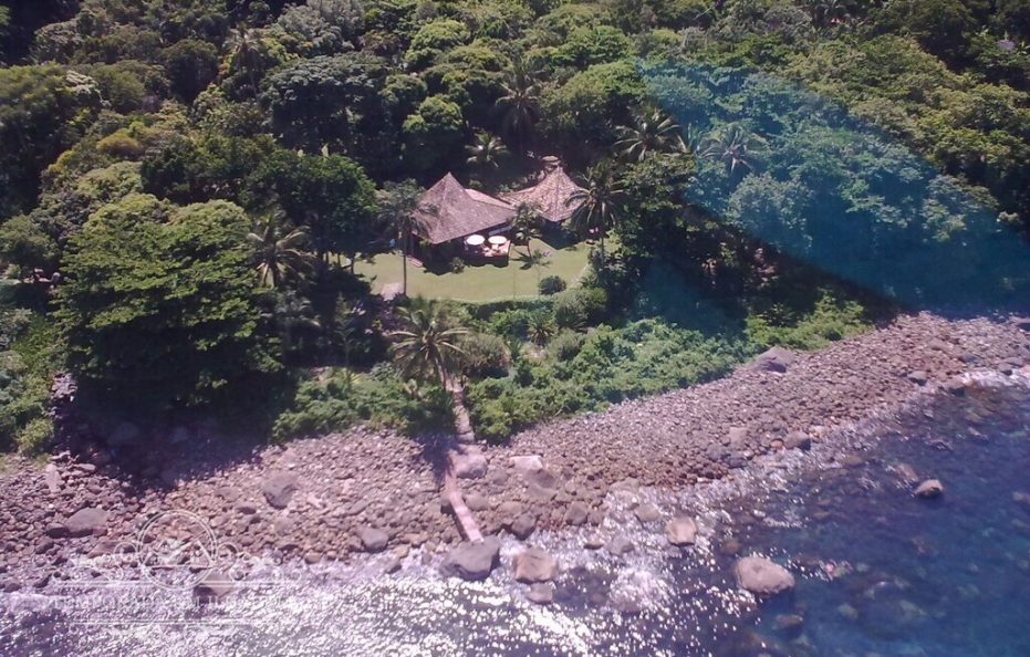 Casa costeira na praia do curral